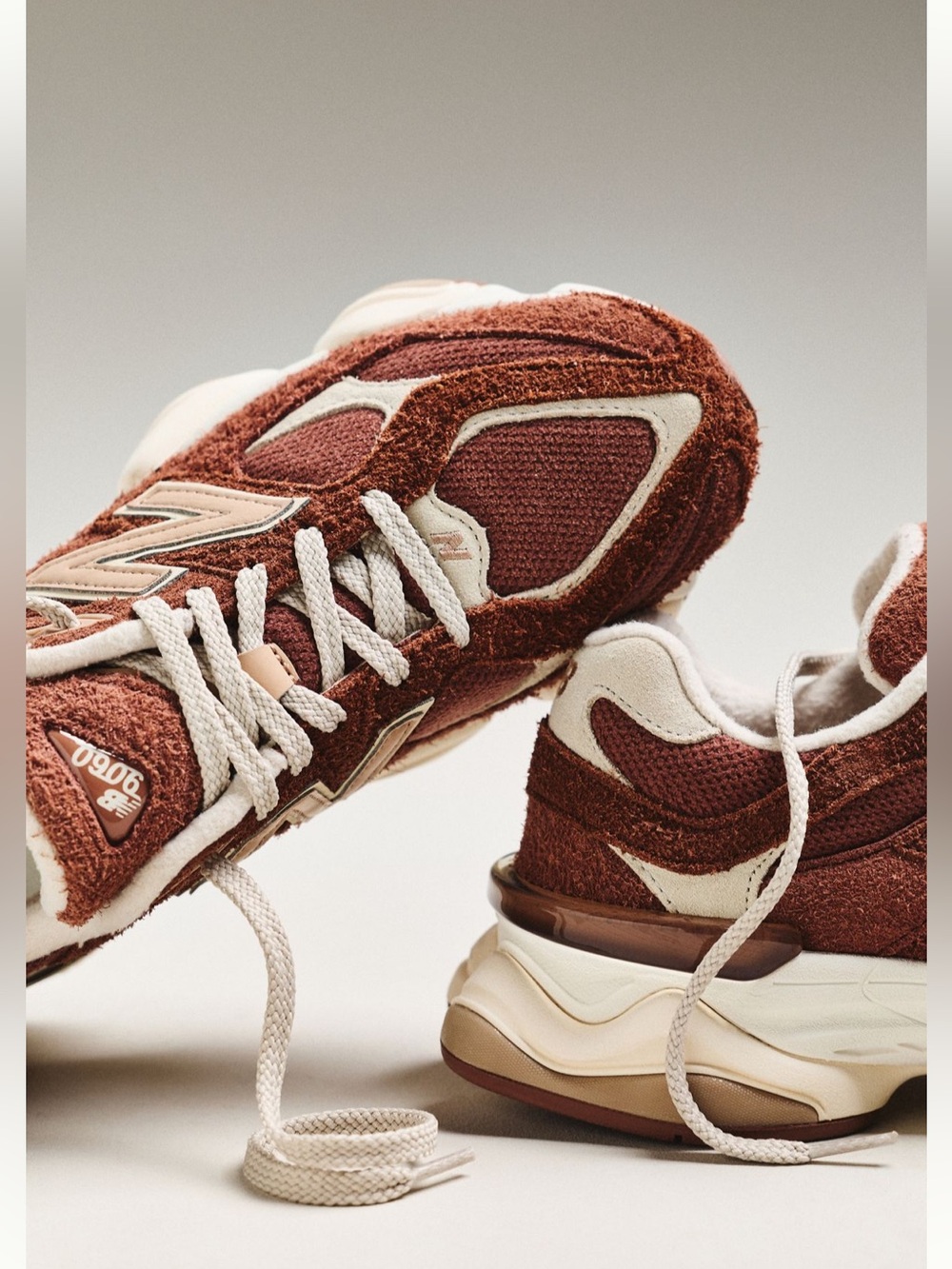 New Balance 9060 Sneakers in Rich Oaktimber Wolf Suede Womens Shoes 7.5 NEW NWT - Picture 3 of 15